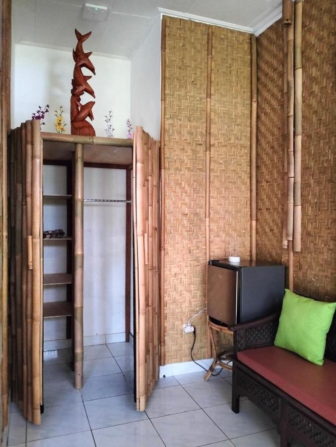 Kaia Lovina Guest House Junior Suite Luaran gambar